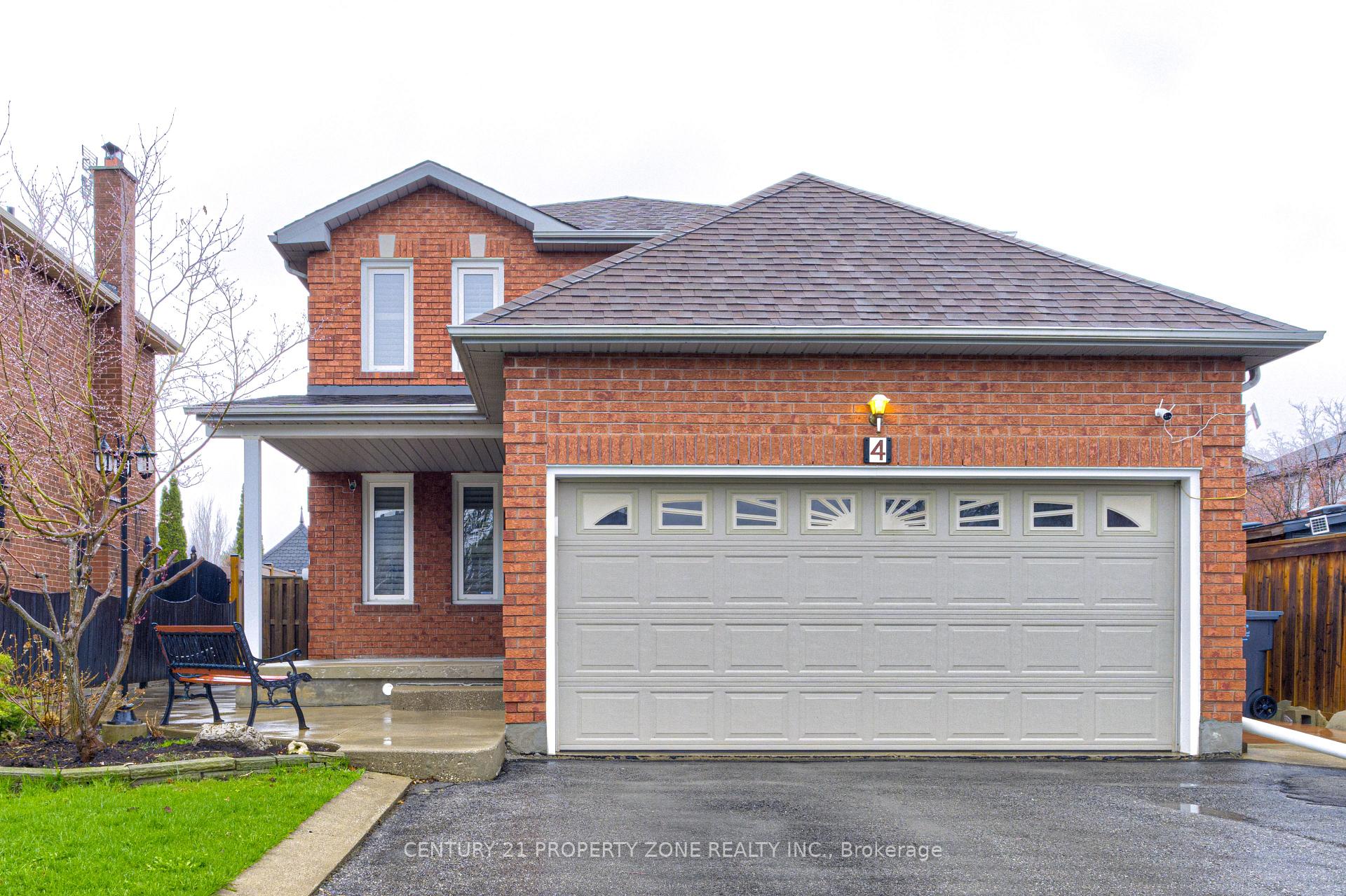 Photo 2 of 4 Compton Court, Caledon, Bolton East — HOMEH