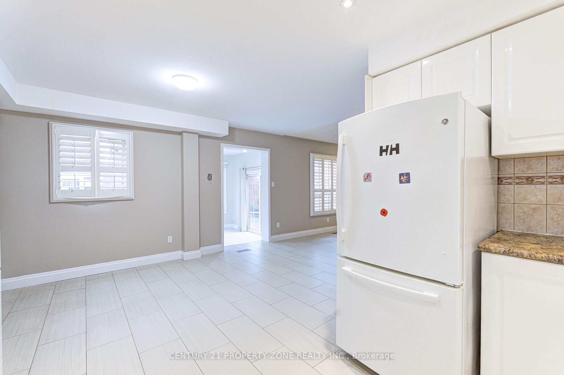 Photo 14 of 4 Compton Court, Caledon, Bolton East — HOMEH