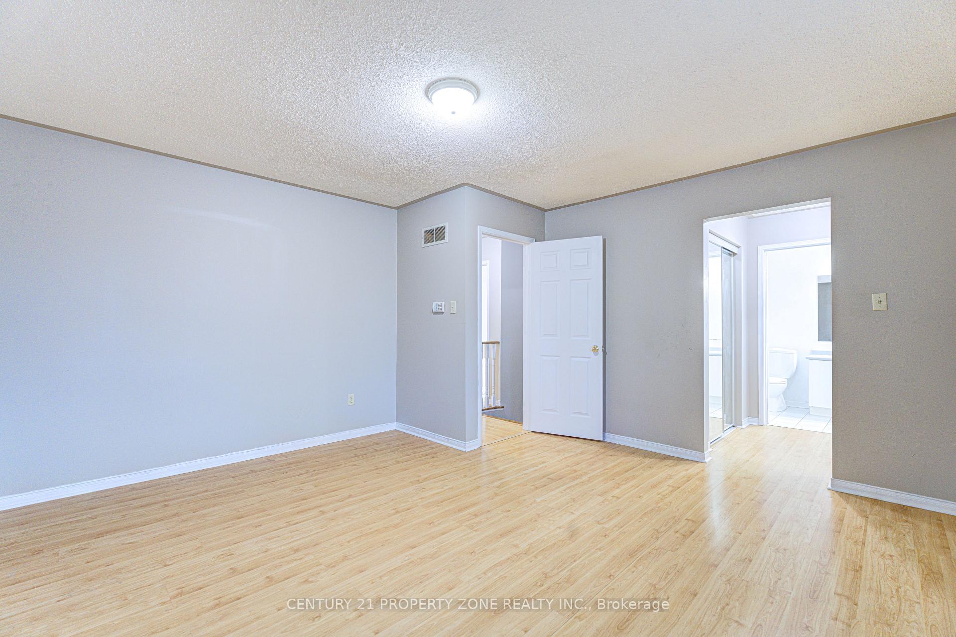 Photo 22 of 4 Compton Court, Caledon, Bolton East — HOMEH