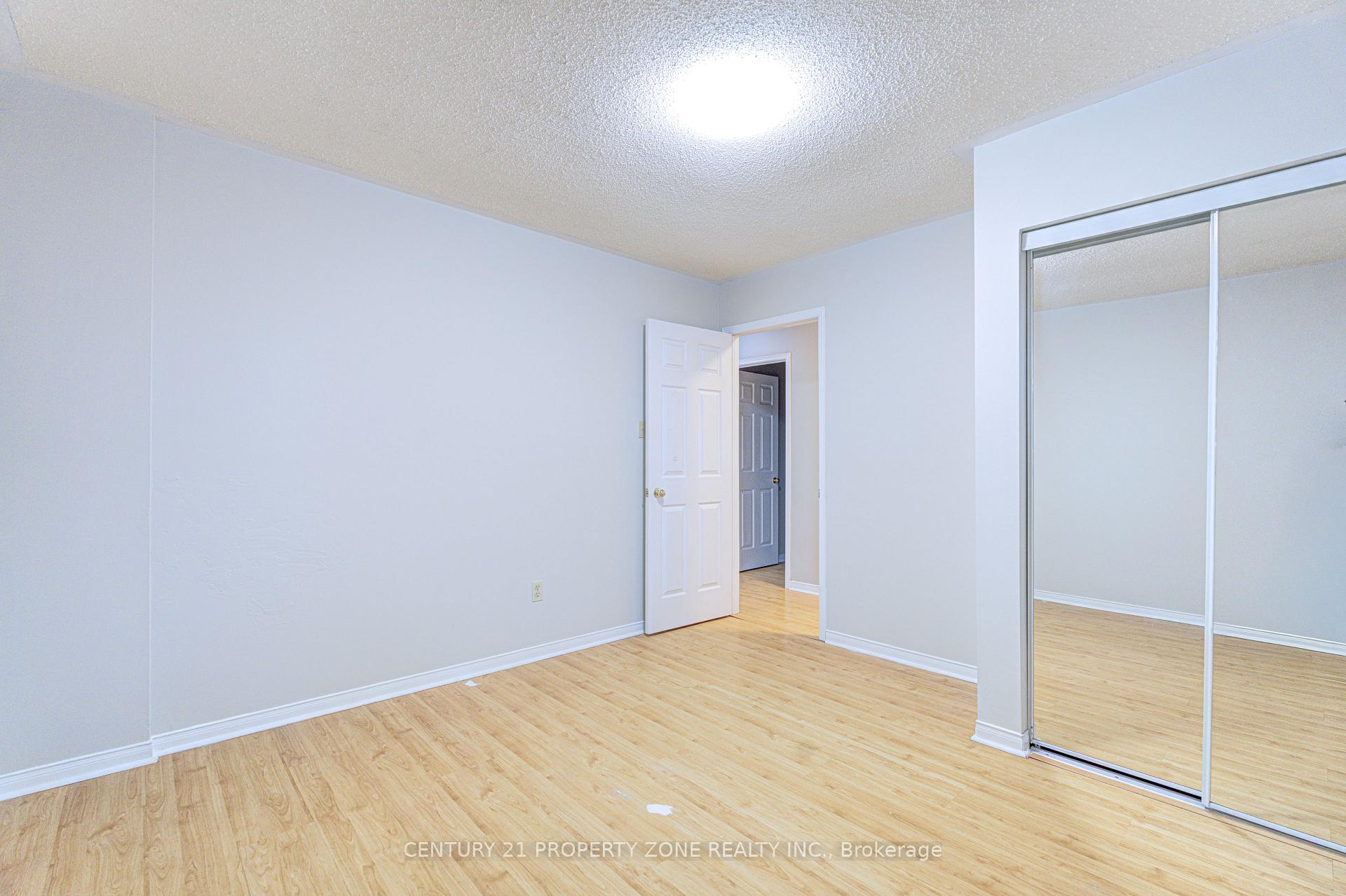 Photo 29 of 4 Compton Court, Caledon, Bolton East — HOMEH