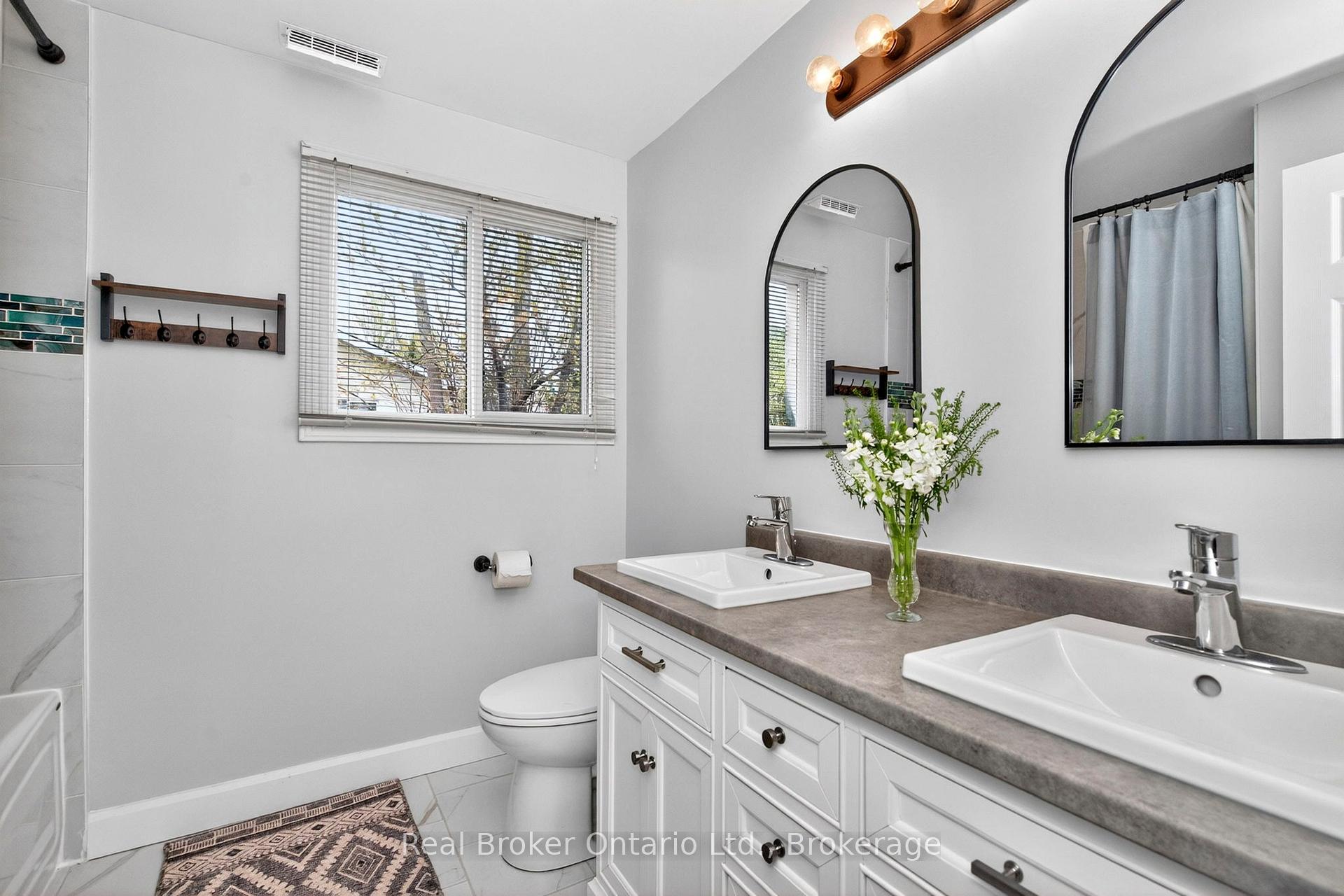 Photo 16 of 2307 Somers Boulevard, Innisfil, Alcona — HOMEH