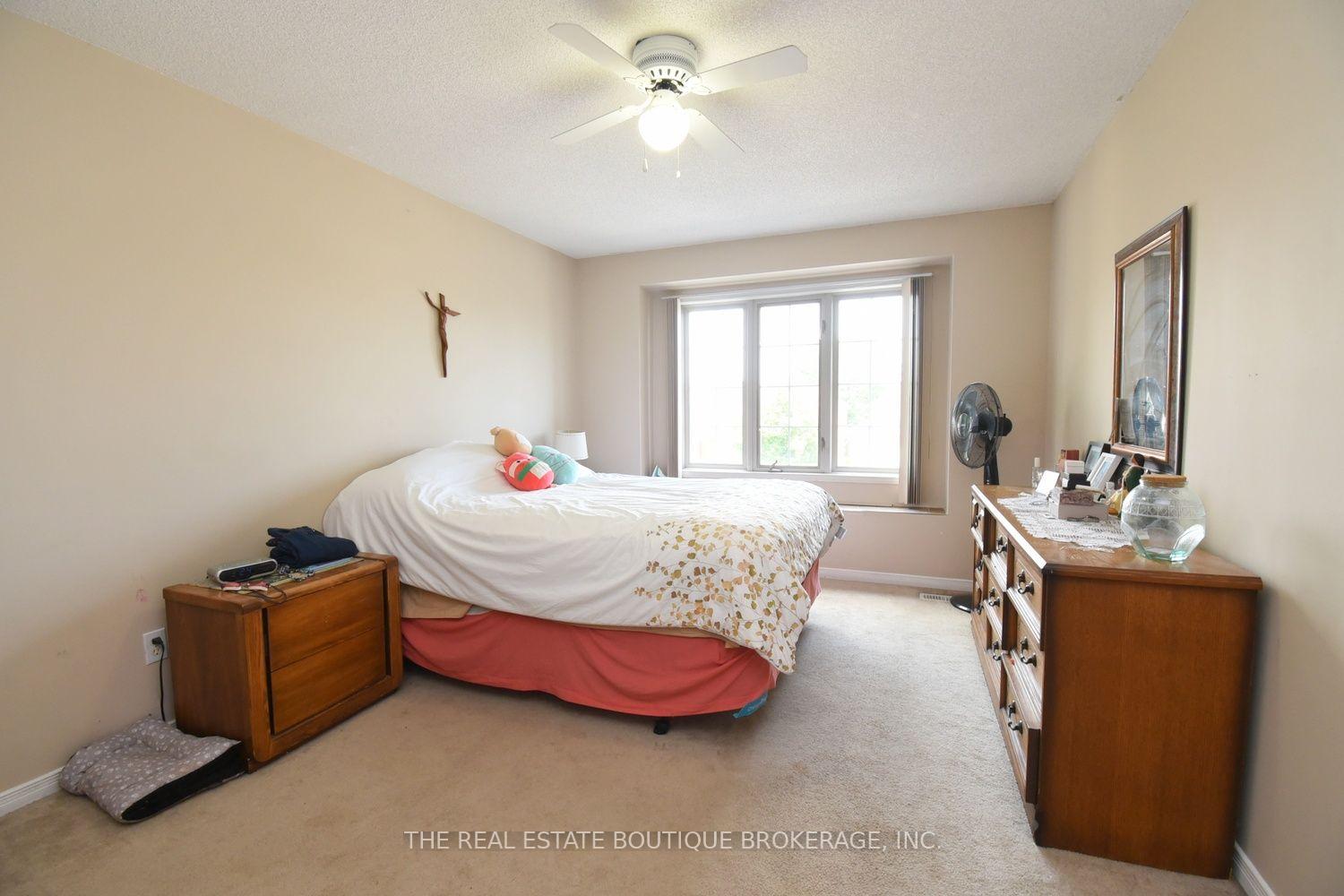 Photo 16 of 509 Southridge Drive, Hamilton, Mountview — HOMEH