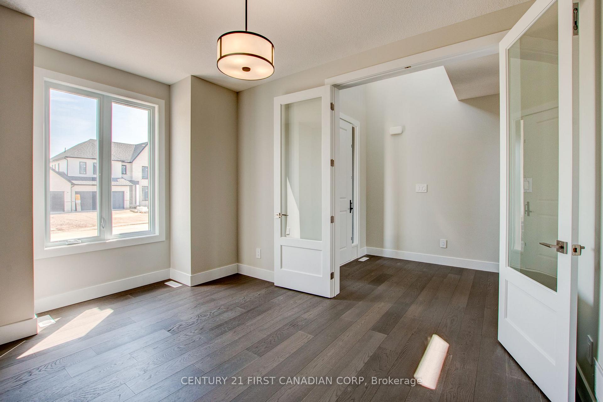 Photo 5 of 100 Aspen Circle, Thames Centre, Thorndale — HOMEH