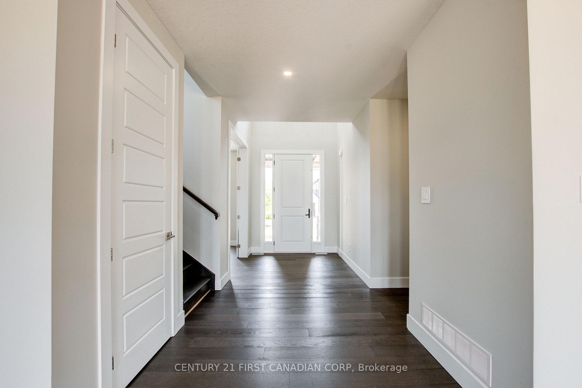 Photo 17 of 100 Aspen Circle, Thames Centre, Thorndale — HOMEH