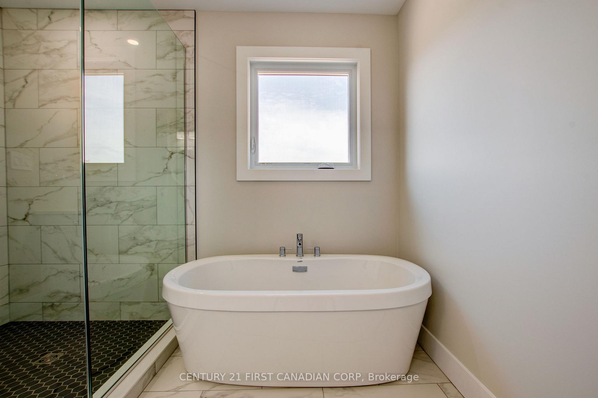 Photo 29 of 100 Aspen Circle, Thames Centre, Thorndale — HOMEH