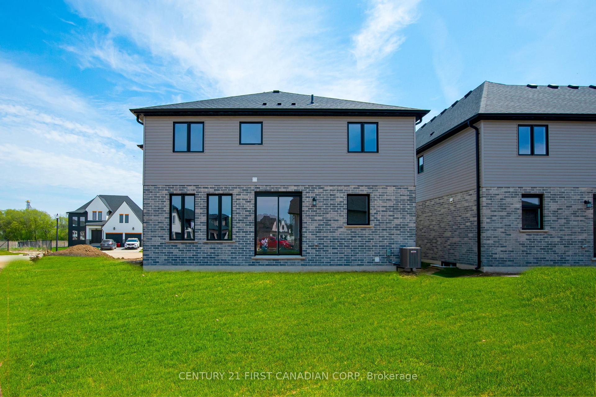Photo 39 of 100 Aspen Circle, Thames Centre, Thorndale — HOMEH