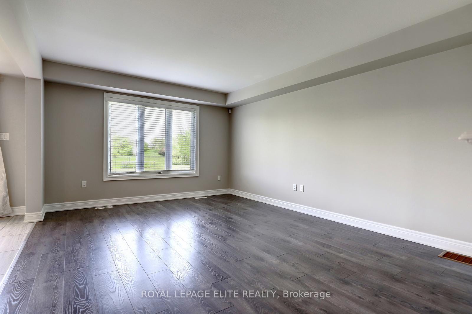 Photo 9 of 8025 Cole Court, Niagara Falls, Oldfield — HOMEH