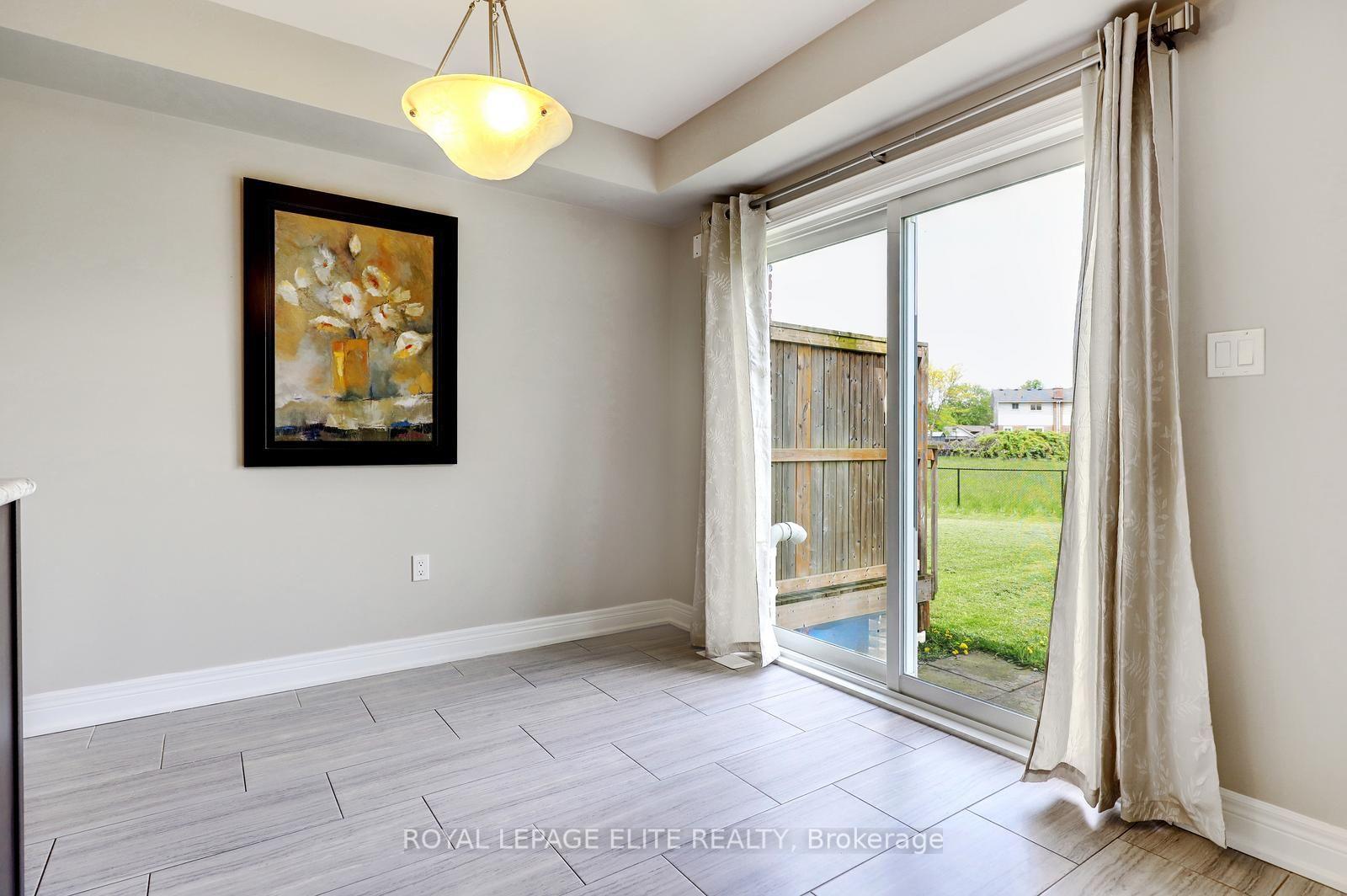 Photo 17 of 8025 Cole Court, Niagara Falls, Oldfield — HOMEH