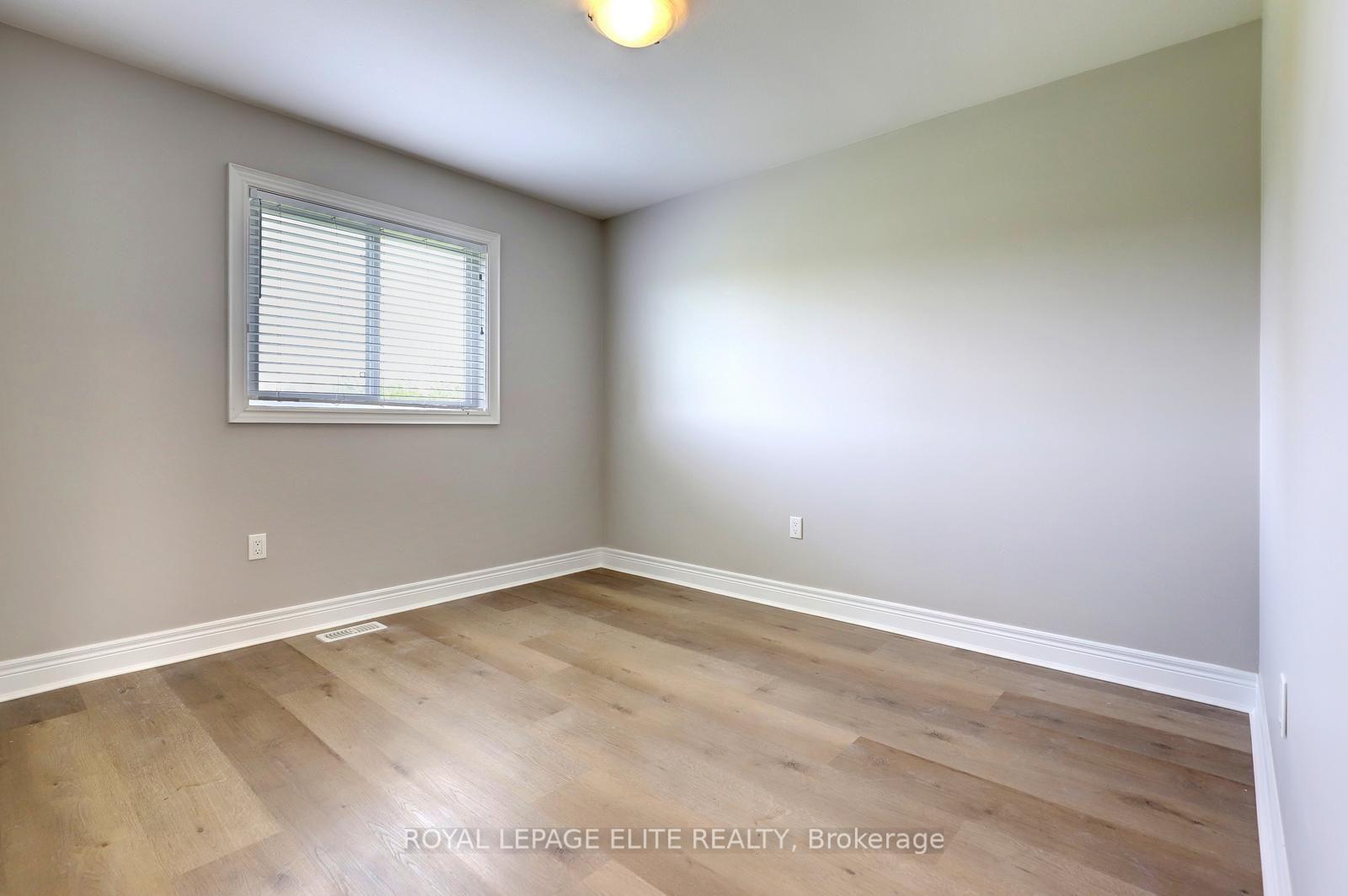 Photo 29 of 8025 Cole Court, Niagara Falls, Oldfield — HOMEH