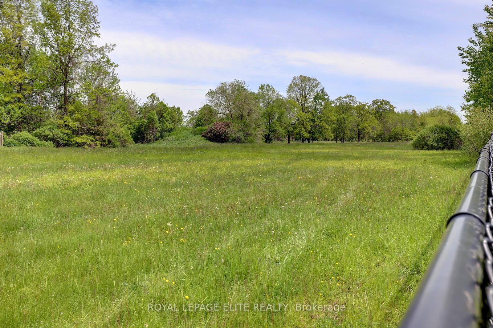 Photo 36 of 8025 Cole Court, Niagara Falls, Oldfield — HOMEH