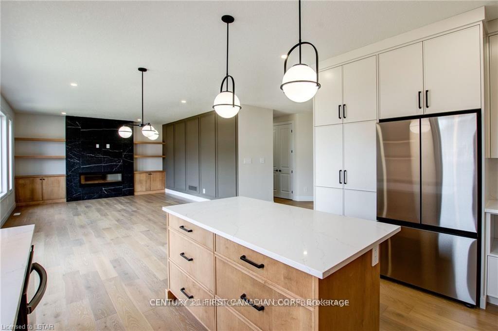 Photo 17 of 58 Aspen Circle, Thames Centre, Thorndale — HOMEH