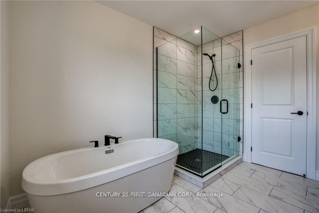 Photo 30 of 58 Aspen Circle, Thames Centre, Thorndale — HOMEH