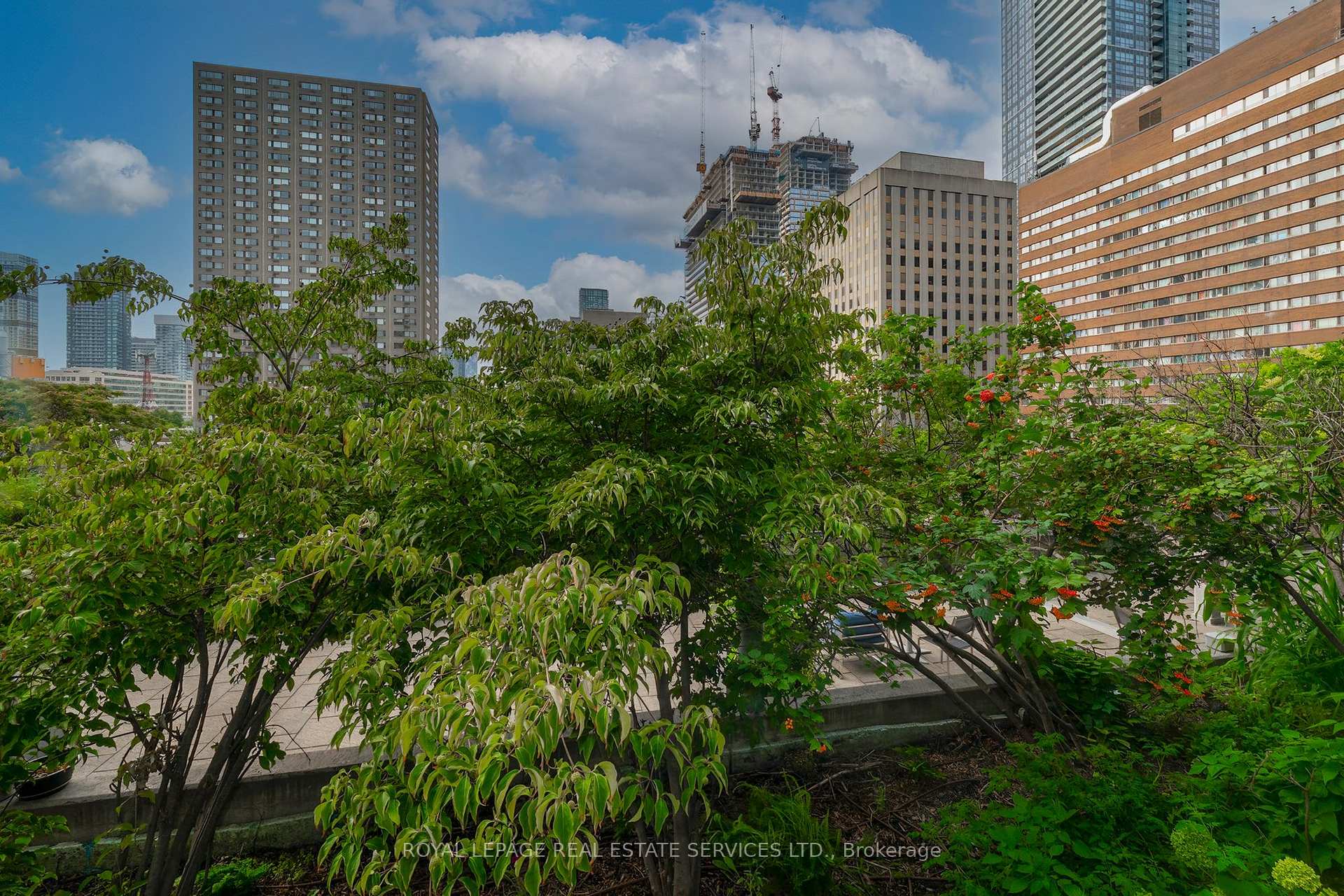 Photo 35 of Unit 603, 25 Carlton Street, Toronto, Church-Yonge Corridor — HOMEH