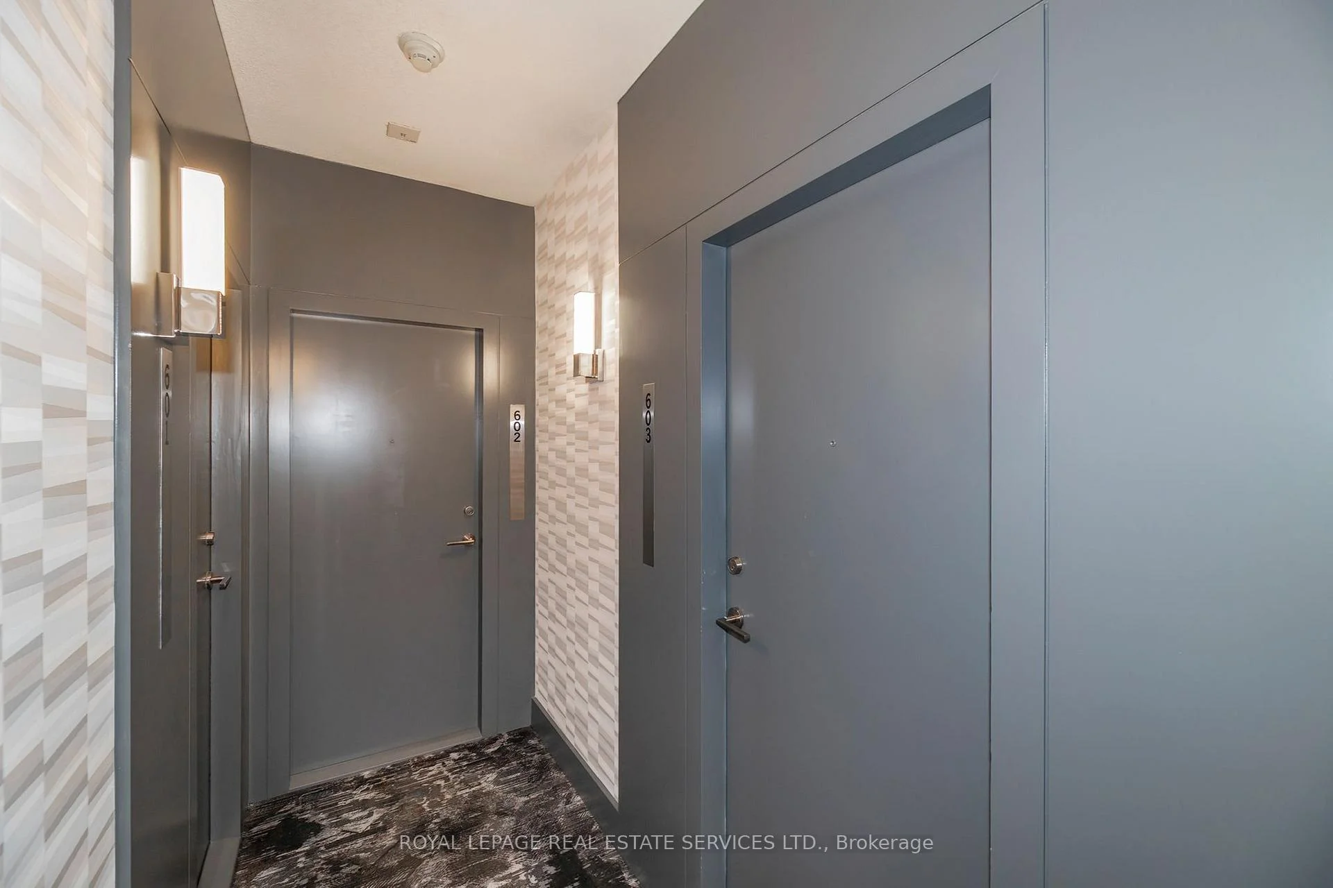 Photo 4 of Unit 603, 25 Carlton Street, Toronto, Church-Yonge Corridor — HOMEH