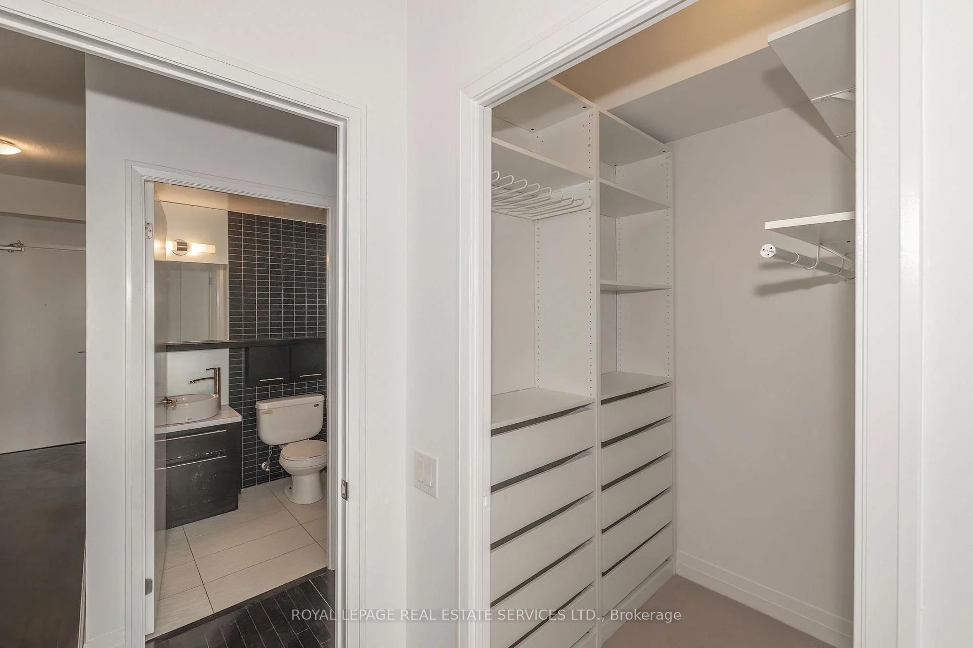 Photo 23 of Unit 603, 25 Carlton Street, Toronto, Church-Yonge Corridor — HOMEH