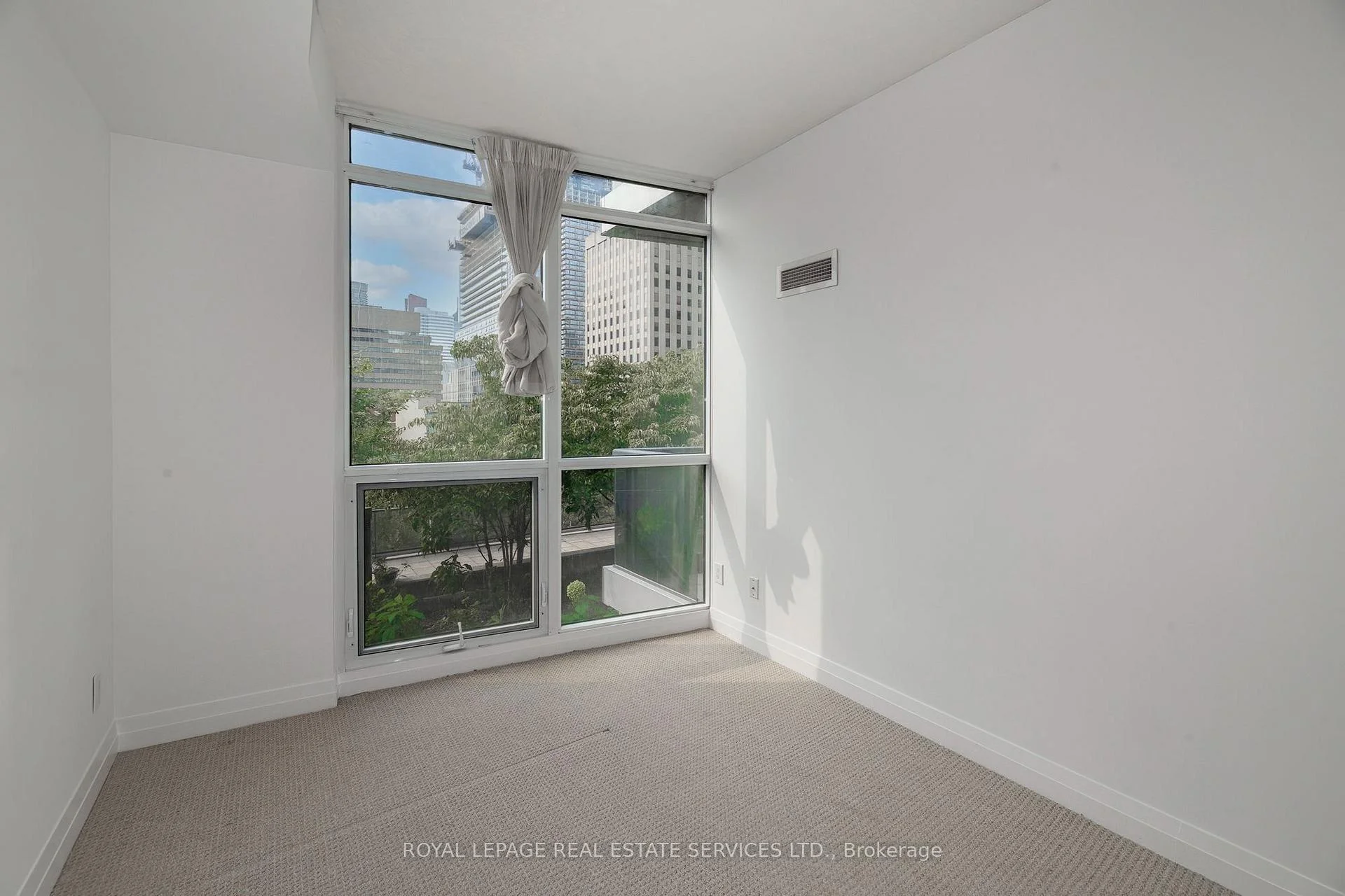 Photo 25 of Unit 603, 25 Carlton Street, Toronto, Church-Yonge Corridor — HOMEH