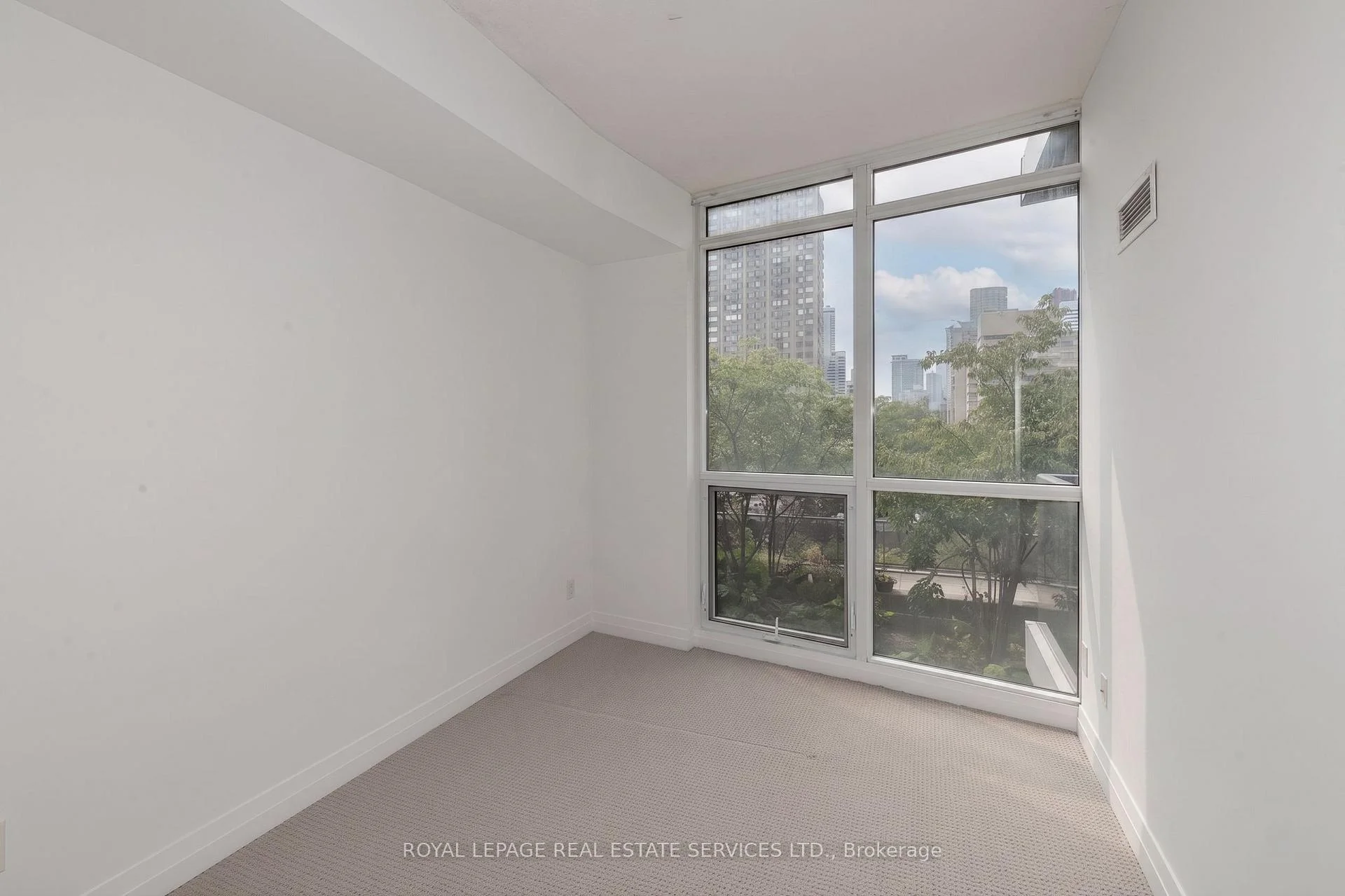 Photo 36 of Unit 603, 25 Carlton Street, Toronto, Church-Yonge Corridor — HOMEH