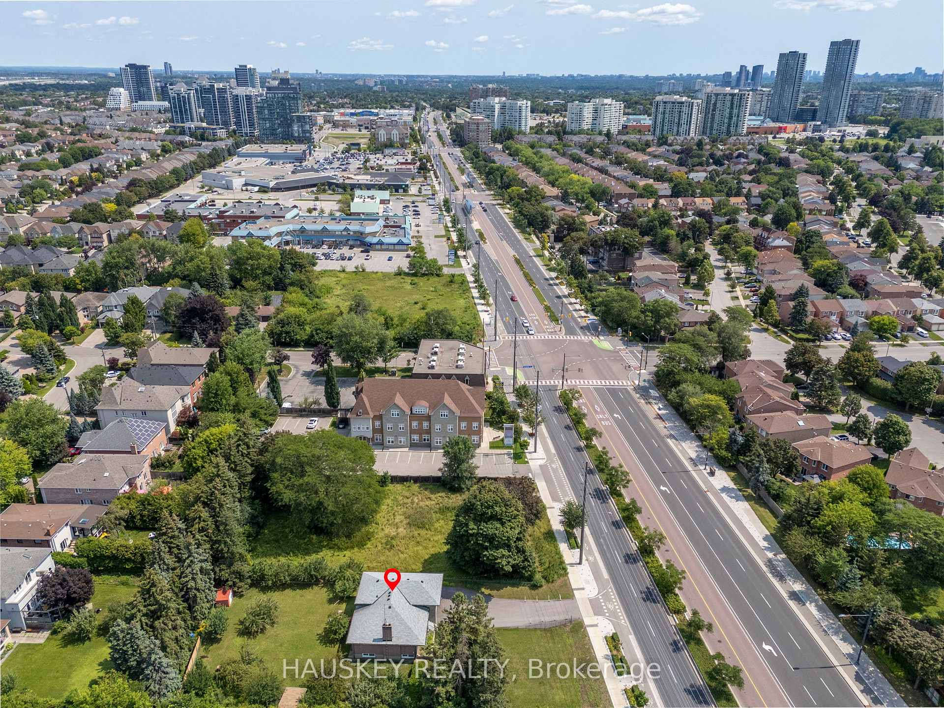 Photo 12 of 1226 Centre Street, Vaughan, Beverley Glen — HOMEH