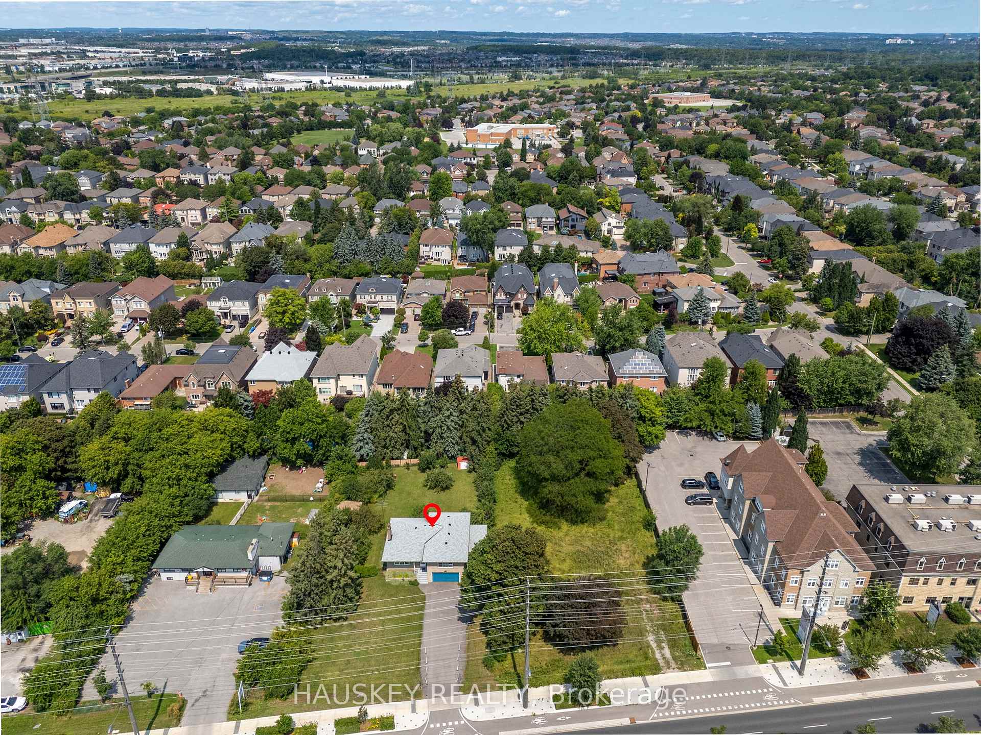 Photo 14 of 1226 Centre Street, Vaughan, Beverley Glen — HOMEH