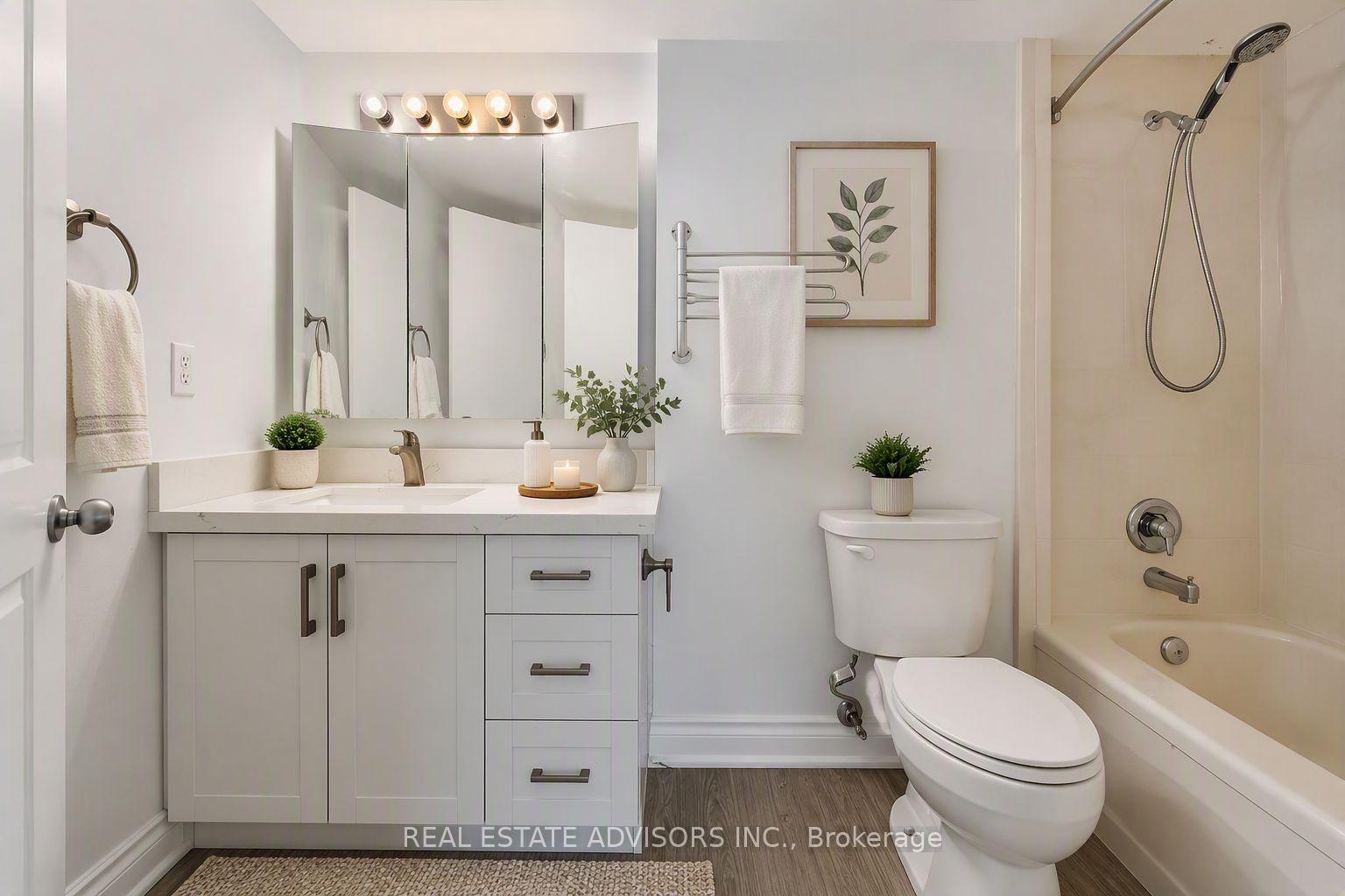 Photo 12 of Unit Ph#07, 21 Overlea Boulevard, Toronto, Thorncliffe Park — HOMEH