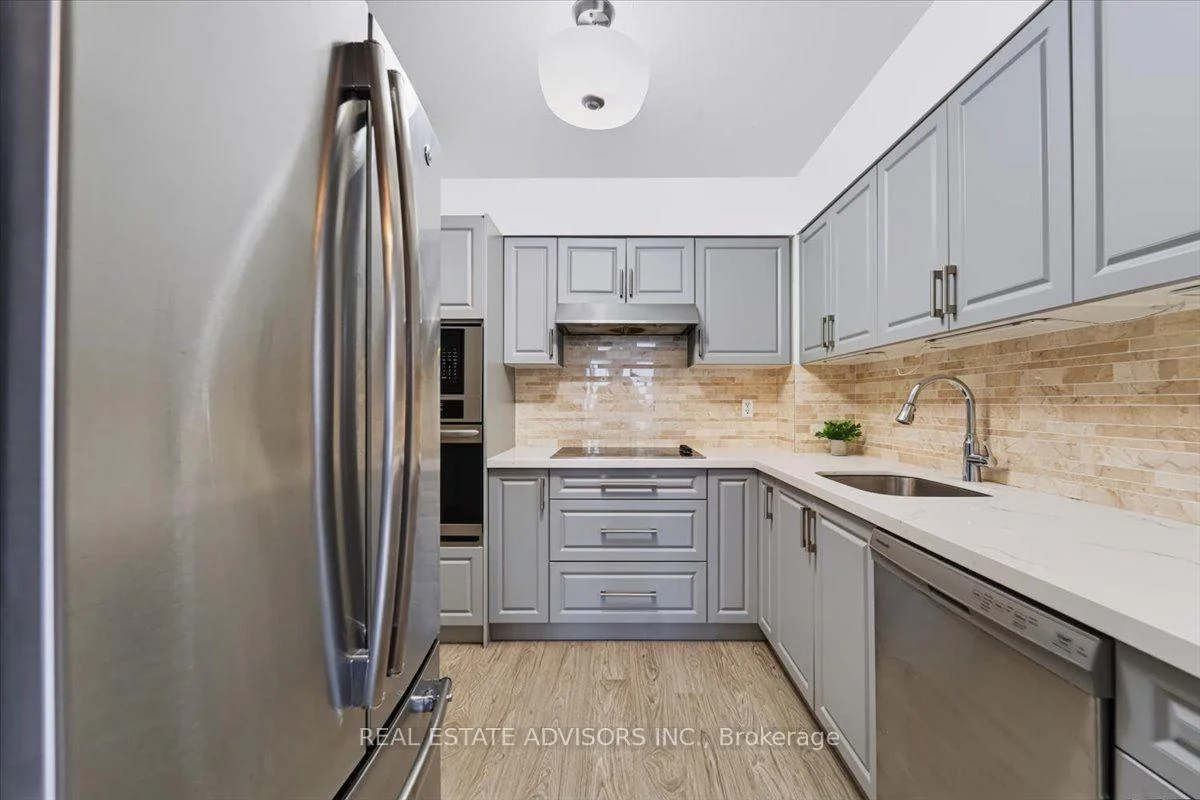 Photo 6 of Unit Ph#07, 21 Overlea Boulevard, Toronto, Thorncliffe Park — HOMEH