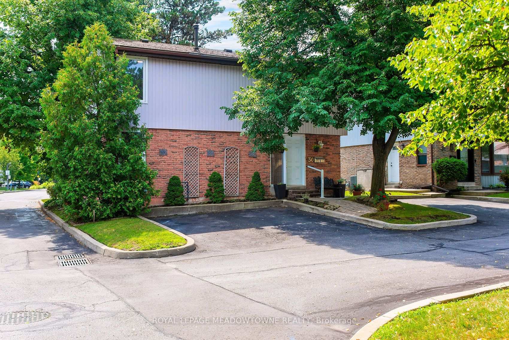Photo 1 of Unit 30, 59 Kenninghall Boulevard, Mississauga, Streetsville — HOMEH