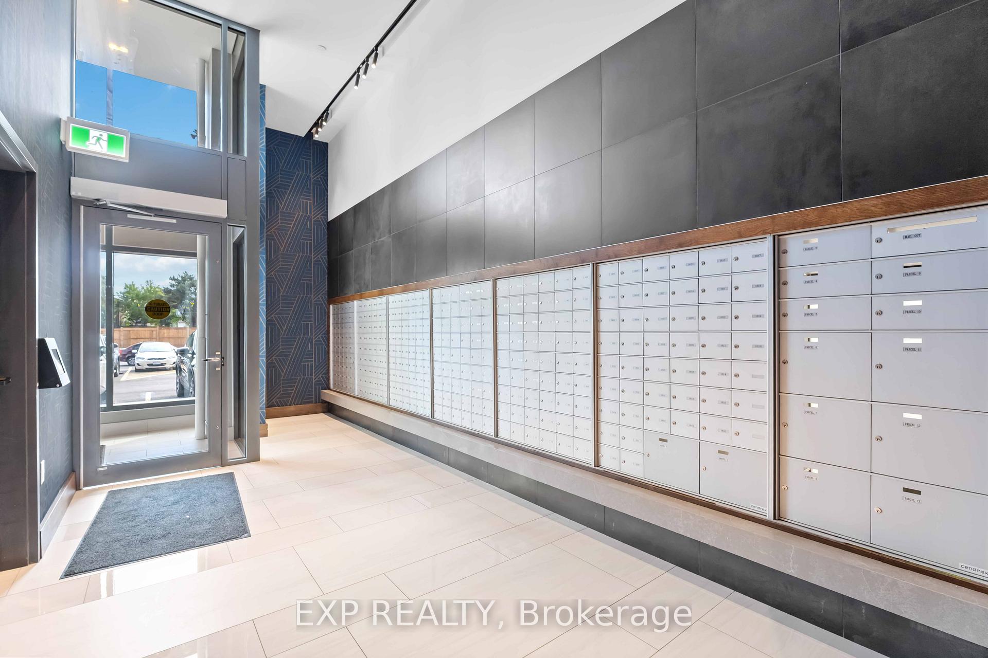 Photo 4 of Unit 1607, 2782 Barton Street E, Hamilton, Riverdale — HOMEH