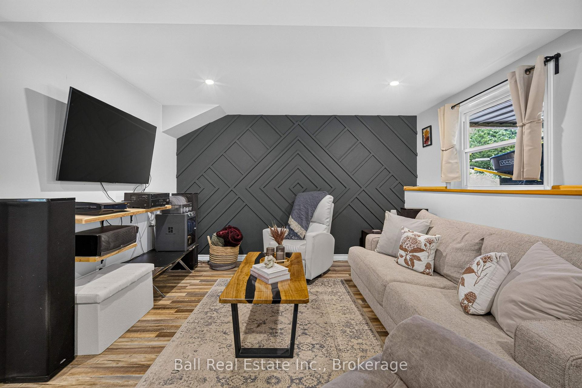 Photo 27 of 3510 Deloro Road, Madoc — HOMEH