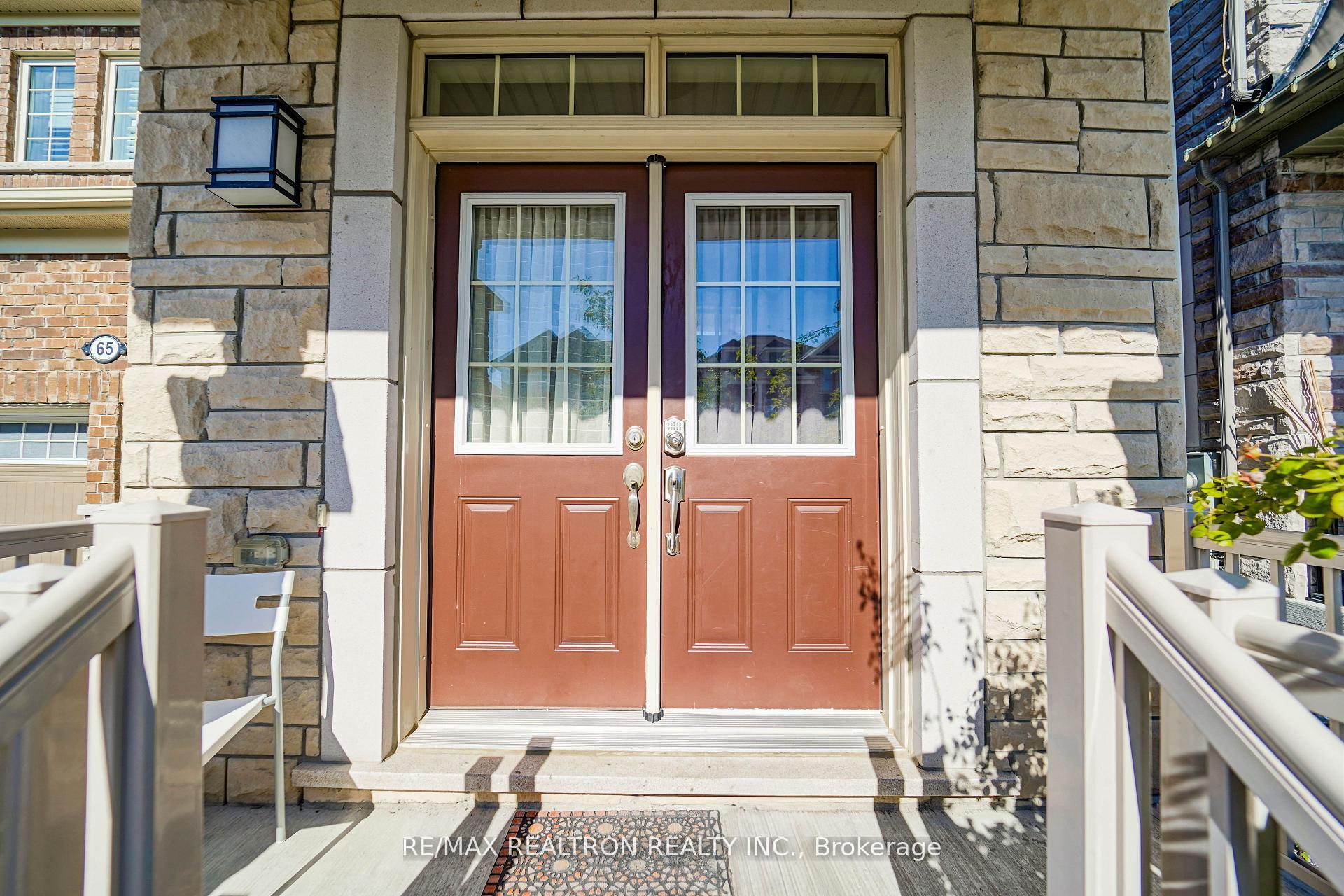 Photo 4 of 65 Westfield Drive, Whitby, Rural Whitby — HOMEH
