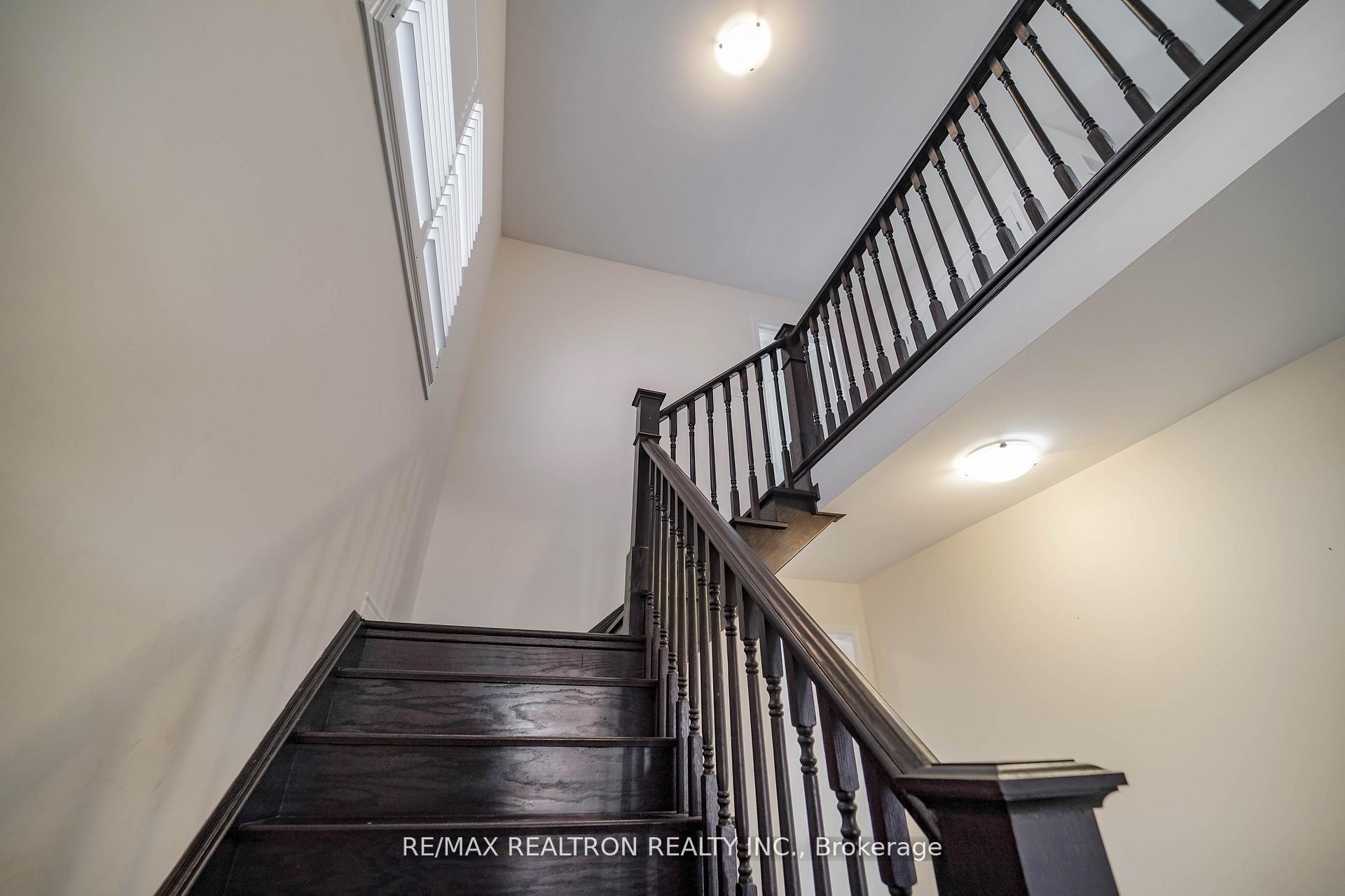 Photo 5 of 65 Westfield Drive, Whitby, Rural Whitby — HOMEH