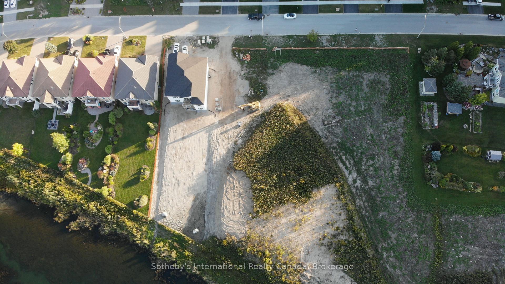 Photo 5 of 607 Taylor Drive, Midland — HOMEH