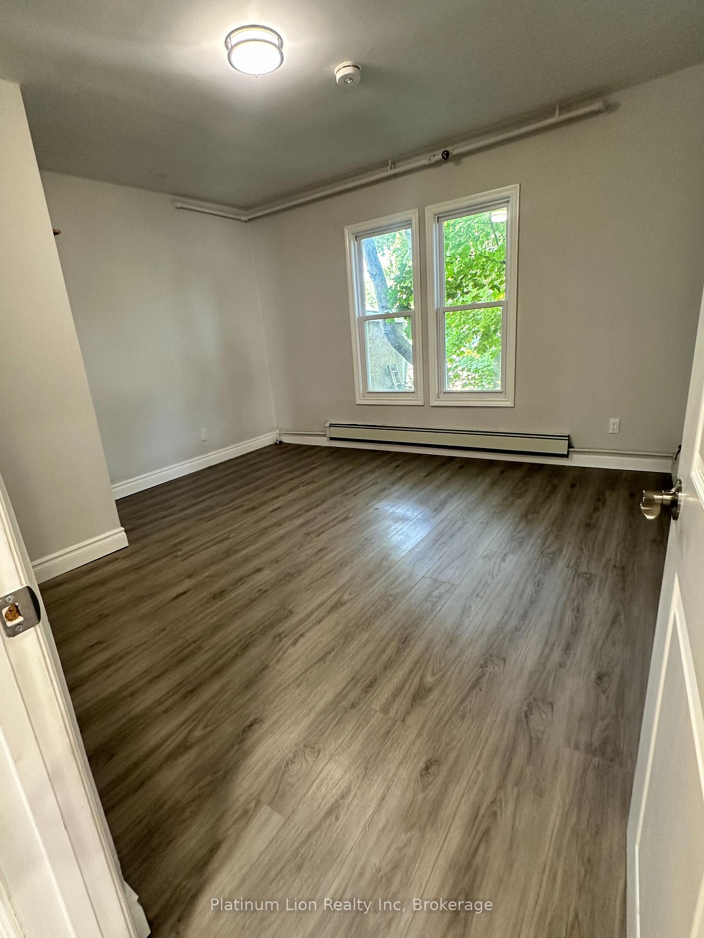 Photo 3 of Unit 6, 68 Fraser Street, Port Colborne, Killaly East — HOMEH