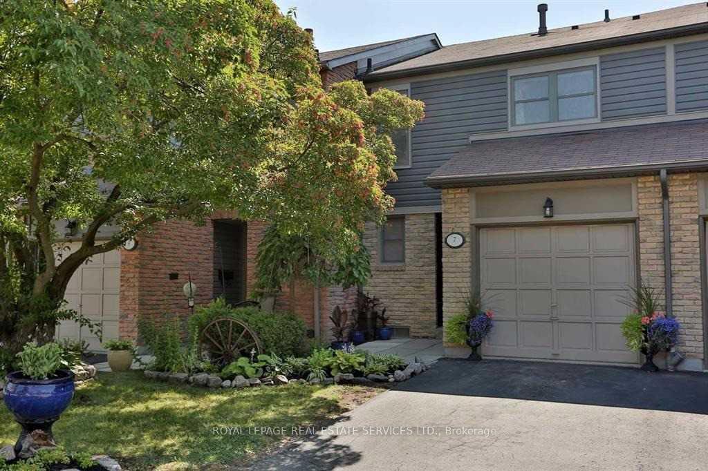 Photo 1 of Unit 7, 4111 Arbour Green Drive, Mississauga, Erin Mills — HOMEH