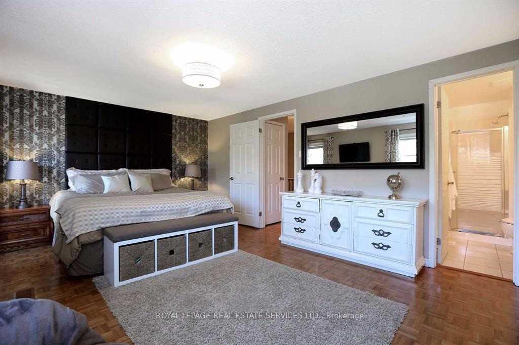 Photo 10 of Unit 7, 4111 Arbour Green Drive, Mississauga, Erin Mills — HOMEH