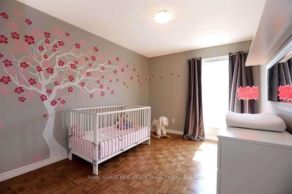 Photo 13 of Unit 7, 4111 Arbour Green Drive, Mississauga, Erin Mills — HOMEH