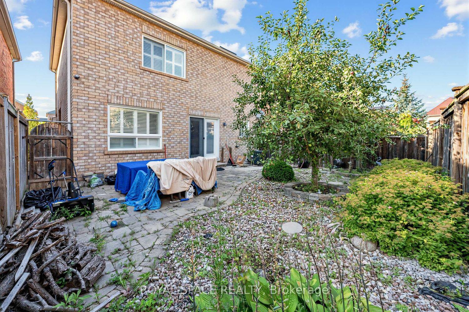 Photo 51 of 7 Urwin Street, Ajax, Northeast Ajax — HOMEH