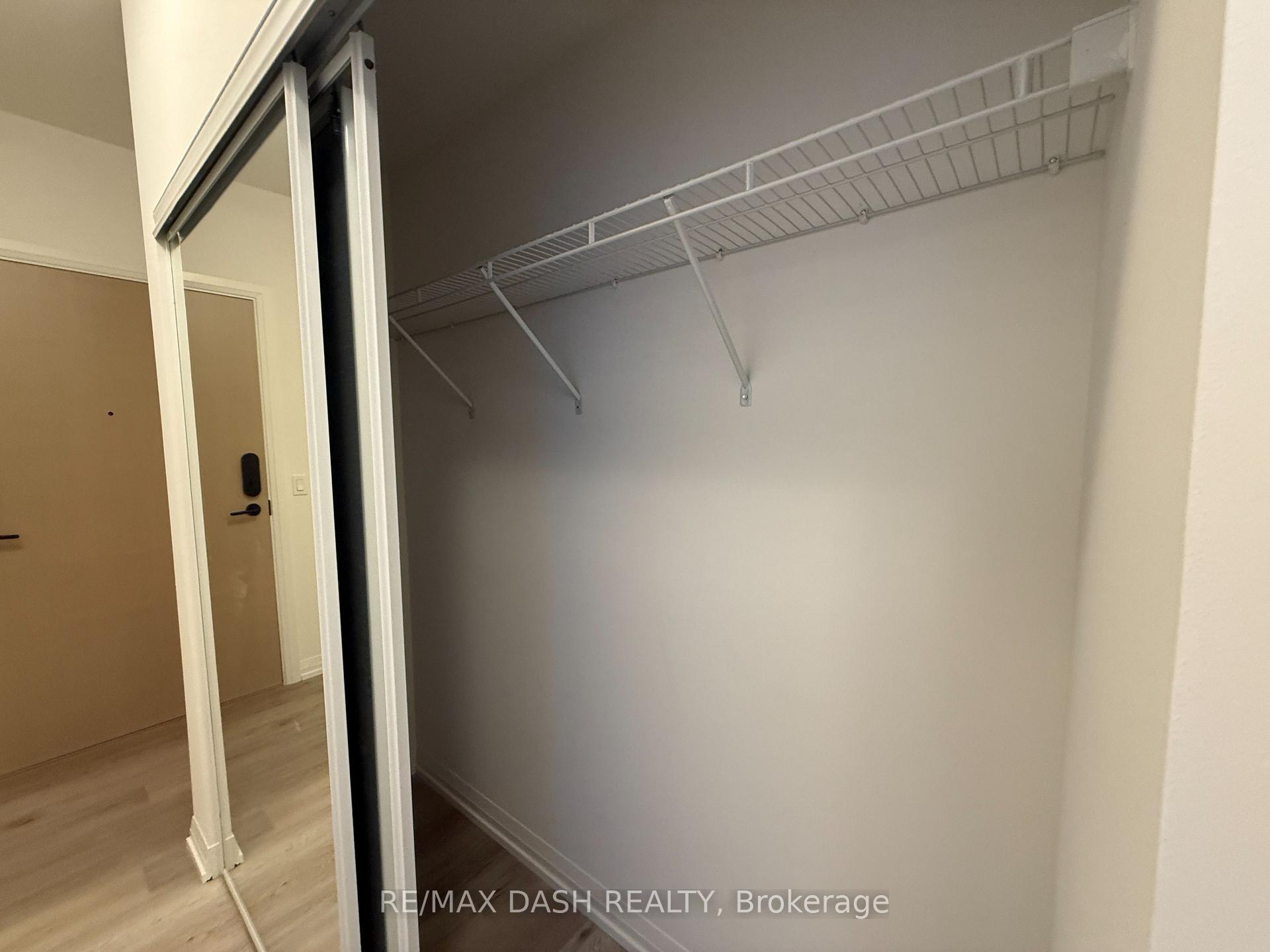 Photo 3 of Unit 417, 280 Dundas Street W, Toronto, University — HOMEH