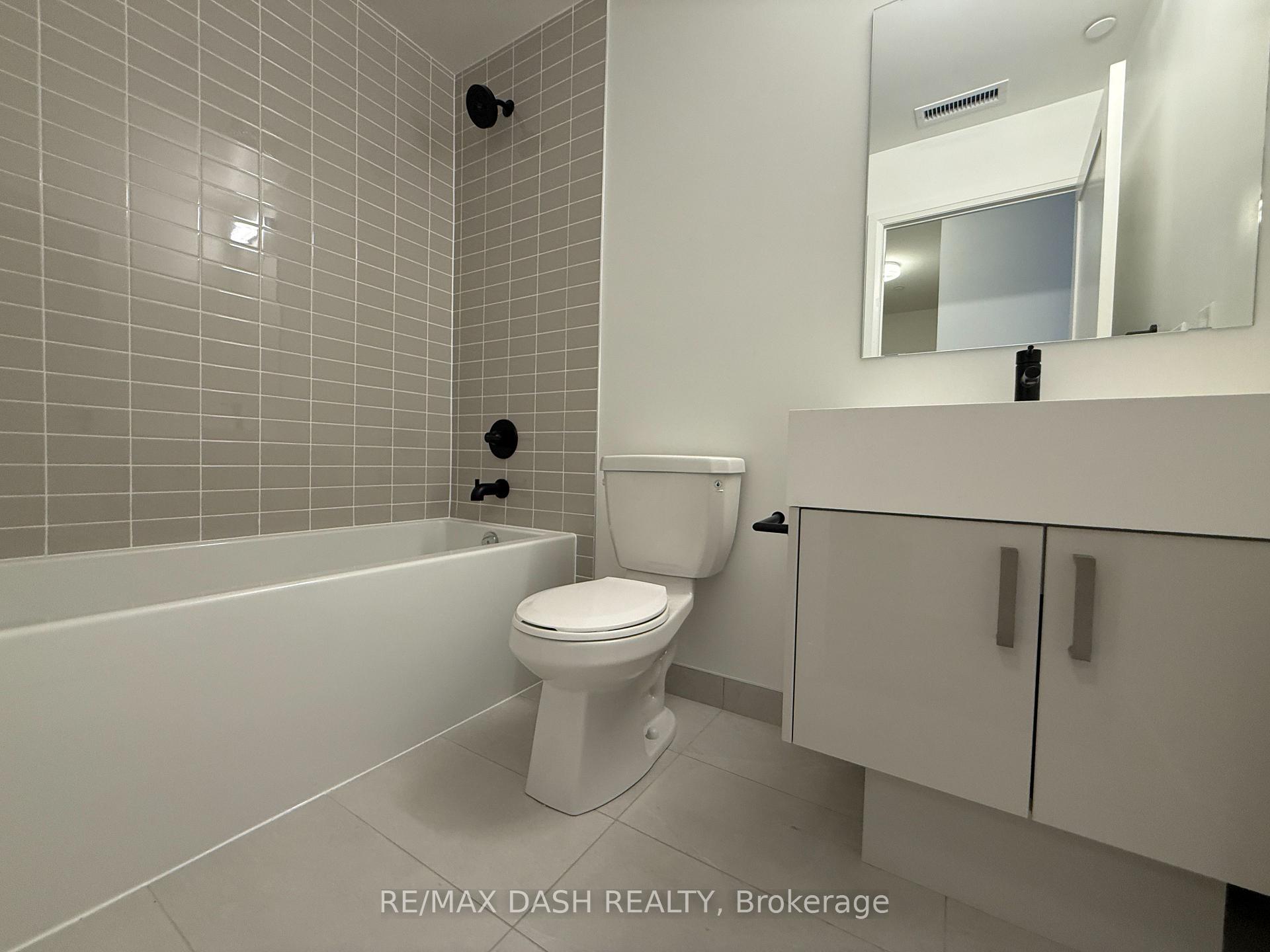 Photo 5 of Unit 417, 280 Dundas Street W, Toronto, University — HOMEH