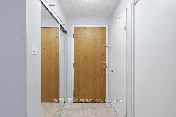 Photo 7 of Unit ph08, 61 Markbrook Lane, Etobicoke, Mount Olive-Silverstone-Jamestown — HOMEH