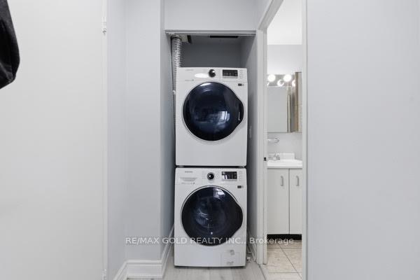 Photo 23 of Unit ph08, 61 Markbrook Lane, Etobicoke, Mount Olive-Silverstone-Jamestown — HOMEH