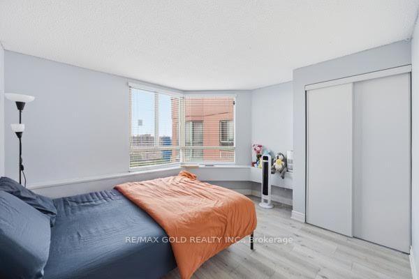 Photo 25 of Unit ph08, 61 Markbrook Lane, Etobicoke, Mount Olive-Silverstone-Jamestown — HOMEH