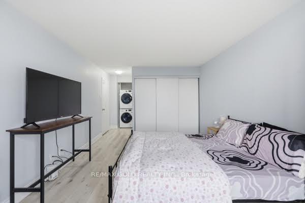Photo 31 of Unit ph08, 61 Markbrook Lane, Etobicoke, Mount Olive-Silverstone-Jamestown — HOMEH