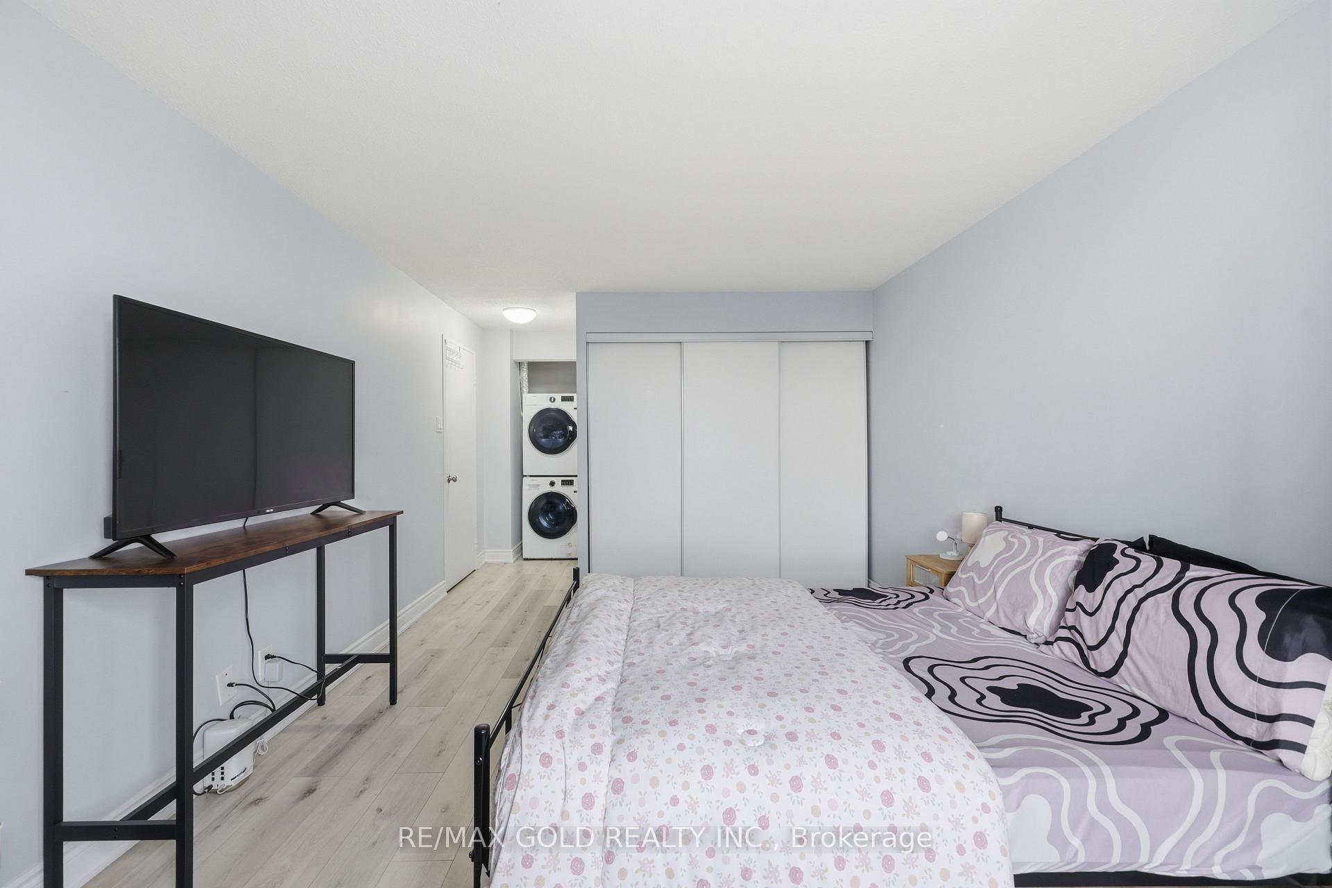 Photo 34 of Unit ph08, 61 Markbrook Lane, Etobicoke, Mount Olive-Silverstone-Jamestown — HOMEH