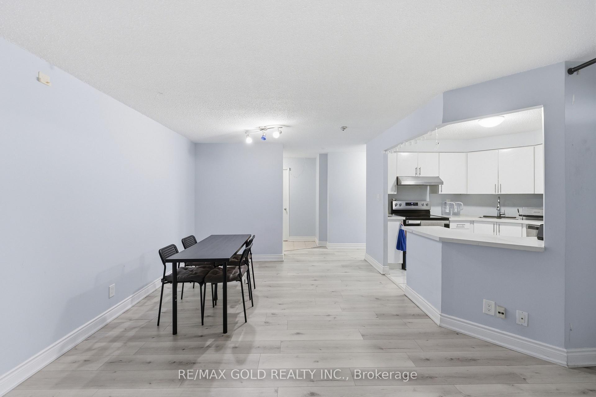 Photo 42 of Unit ph08, 61 Markbrook Lane, Etobicoke, Mount Olive-Silverstone-Jamestown — HOMEH