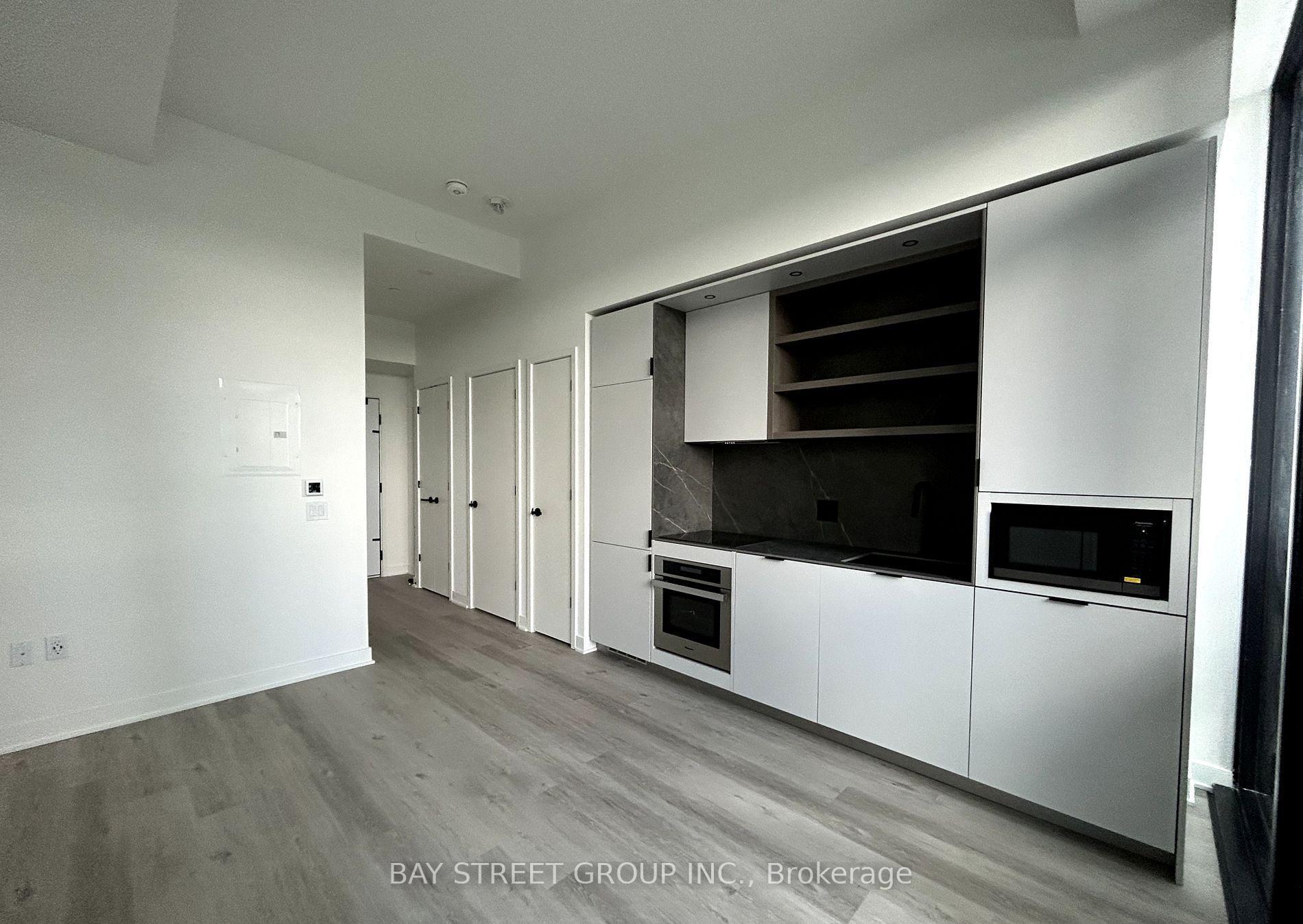 Photo 10 of Unit 2011, 55 Charles Street E, Toronto, Church-Yonge Corridor — HOMEH