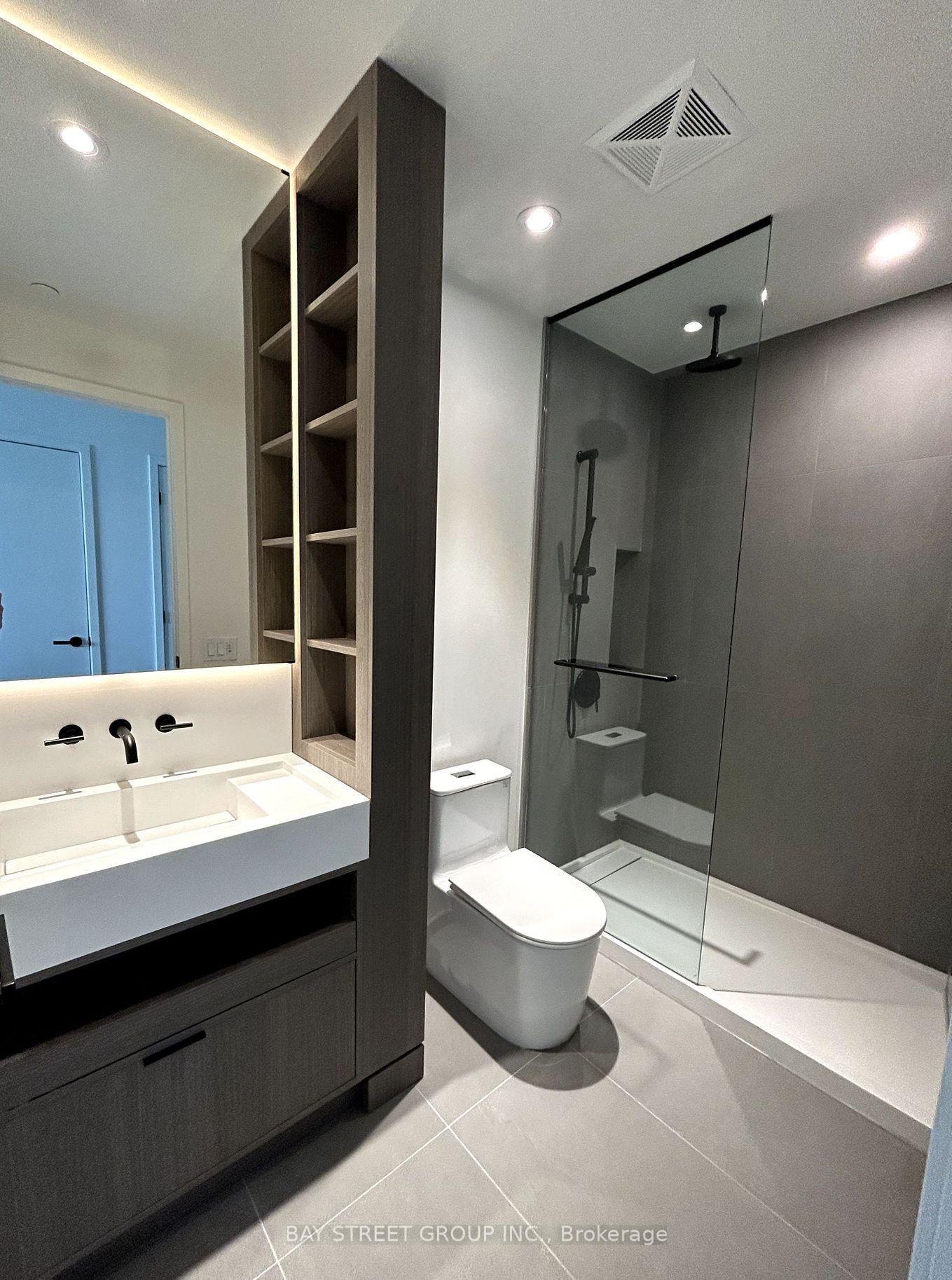 Photo 13 of Unit 2011, 55 Charles Street E, Toronto, Church-Yonge Corridor — HOMEH