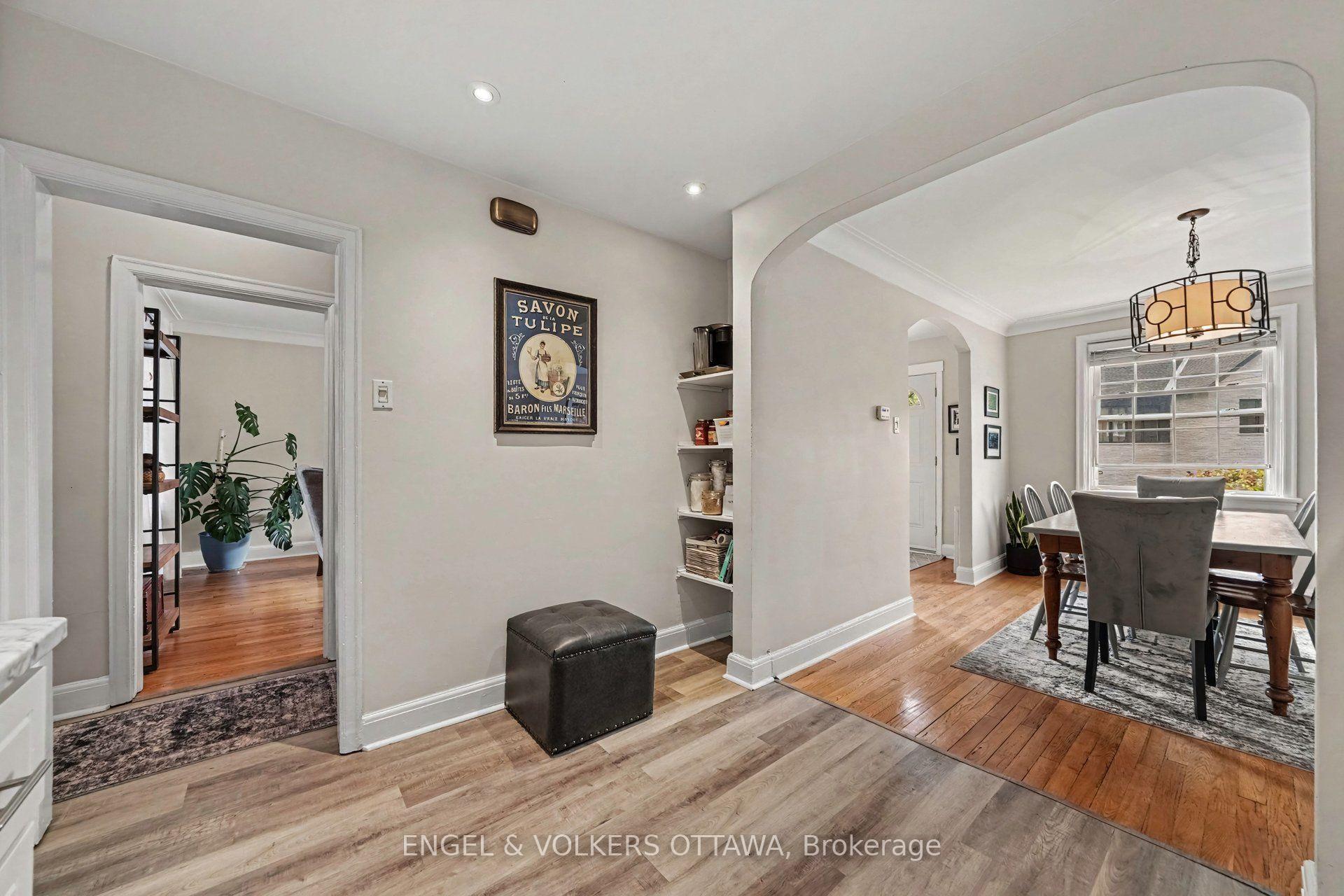 Photo 11 of 107 Ivy Crescent, Ottawa, Lindenlea — HOMEH