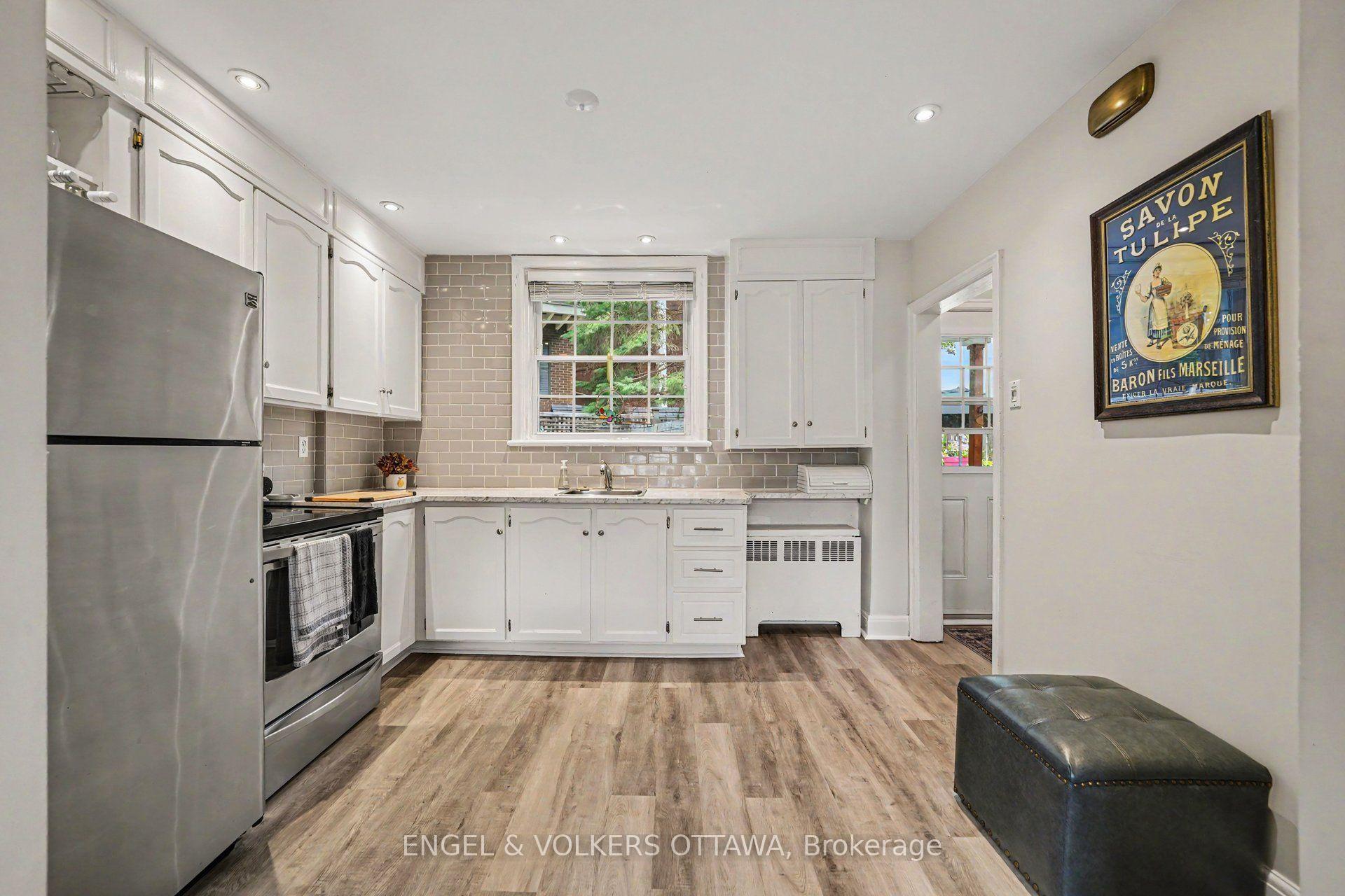 Photo 12 of 107 Ivy Crescent, Ottawa, Lindenlea — HOMEH