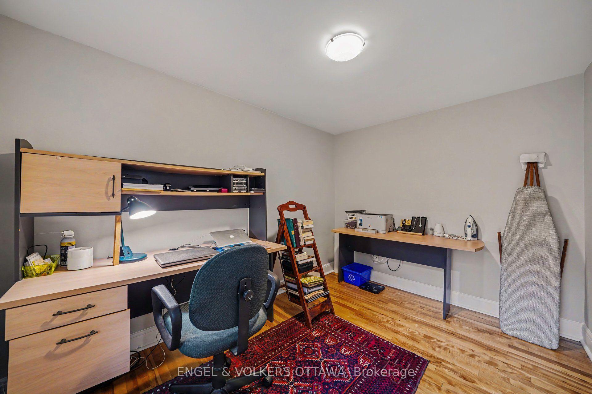 Photo 16 of 107 Ivy Crescent, Ottawa, Lindenlea — HOMEH
