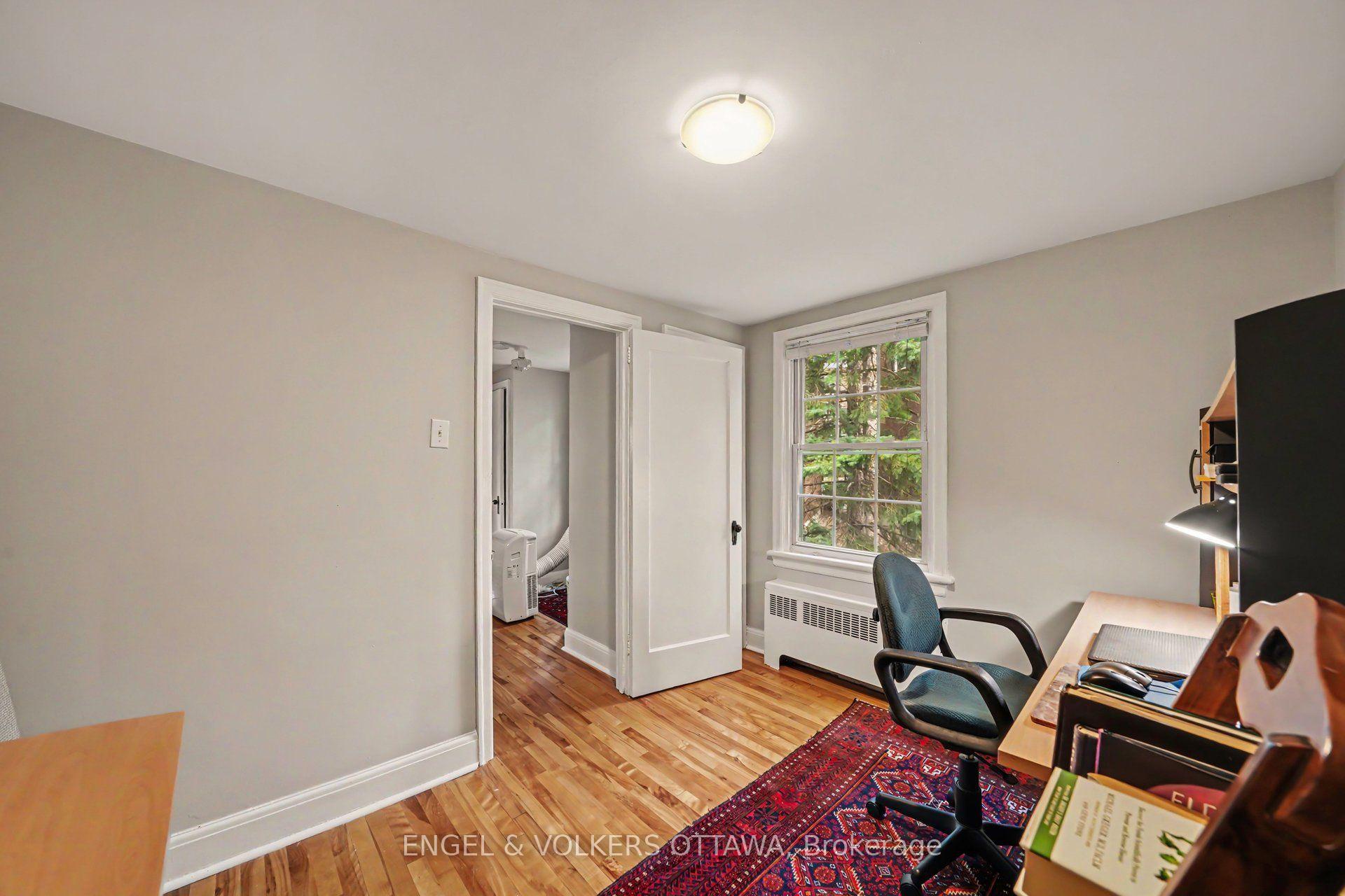 Photo 17 of 107 Ivy Crescent, Ottawa, Lindenlea — HOMEH